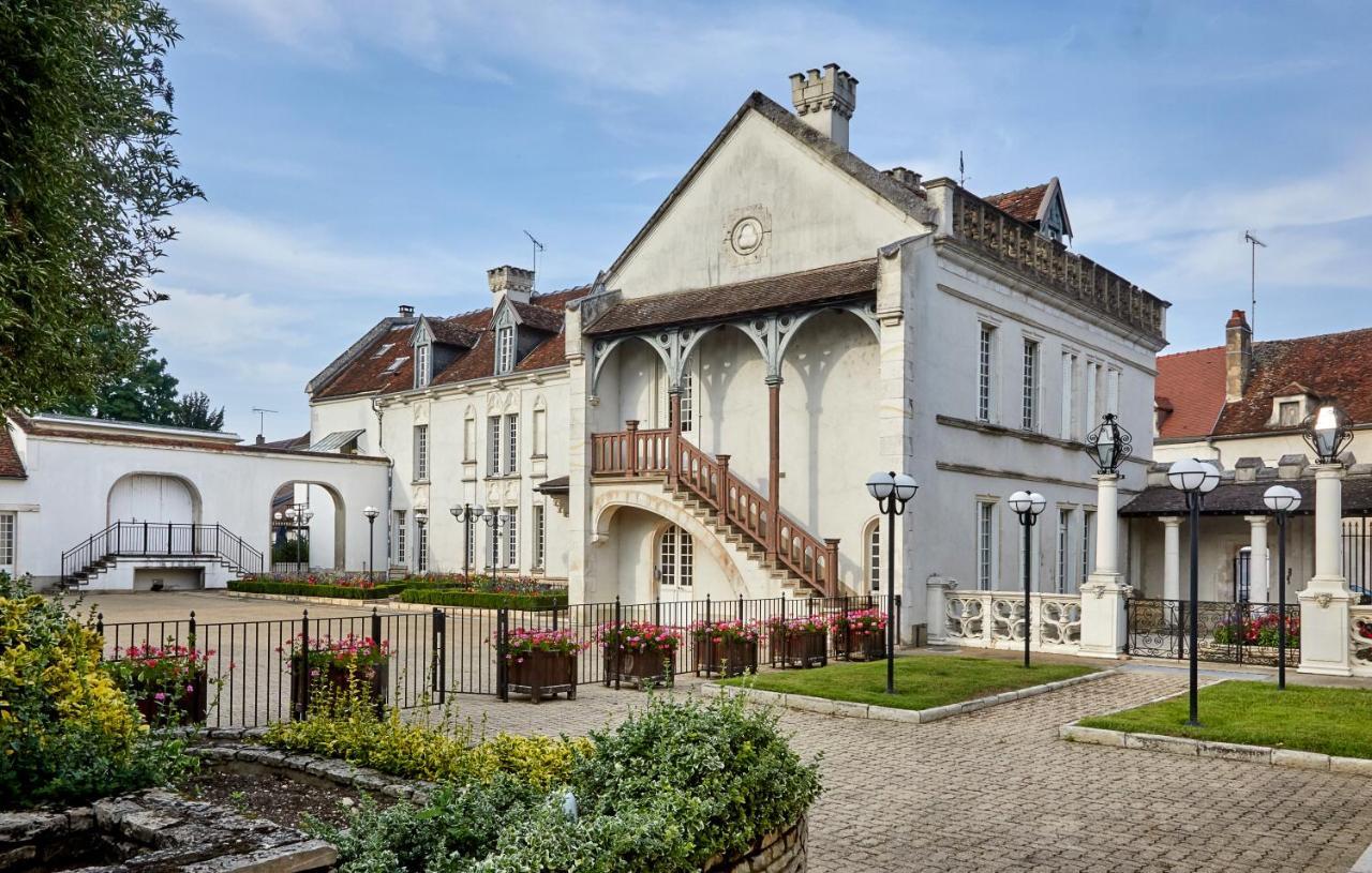 Residence Hoteliere Du Domaine Chablis Exterior photo